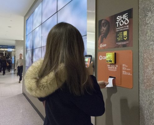carecanada_digitial_donation_pattison_video_matrix_wall