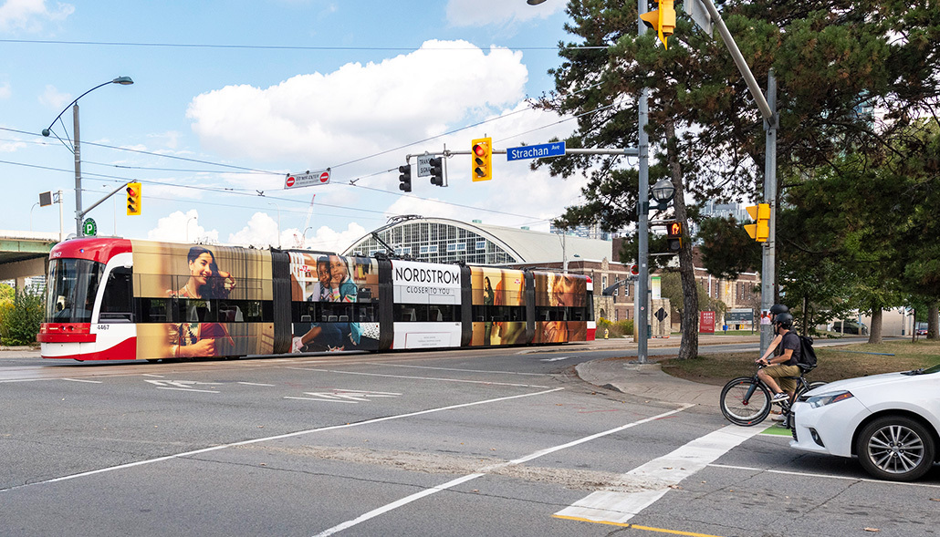 TOR TTCStreetcarFullWrap Nordstrom TTC SEP22 (7) WEB